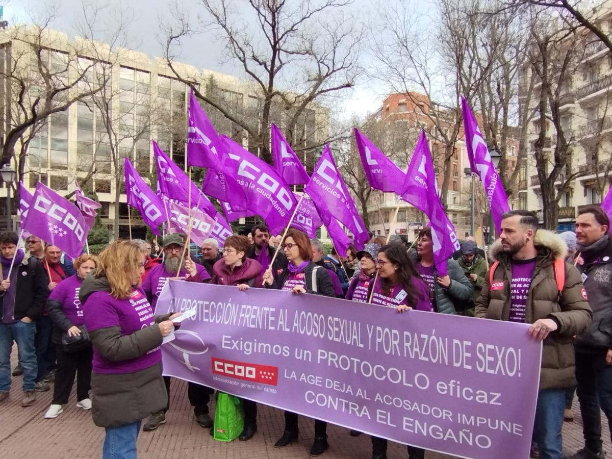 Concentración 8M ante la Dirección General de Función Pública
