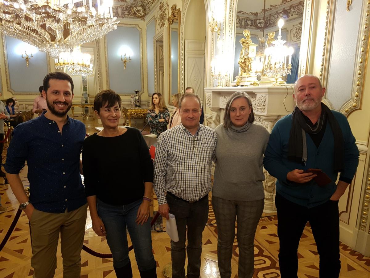 CCOO en la firma del Acuerdo de ampliación permiso de paternidad