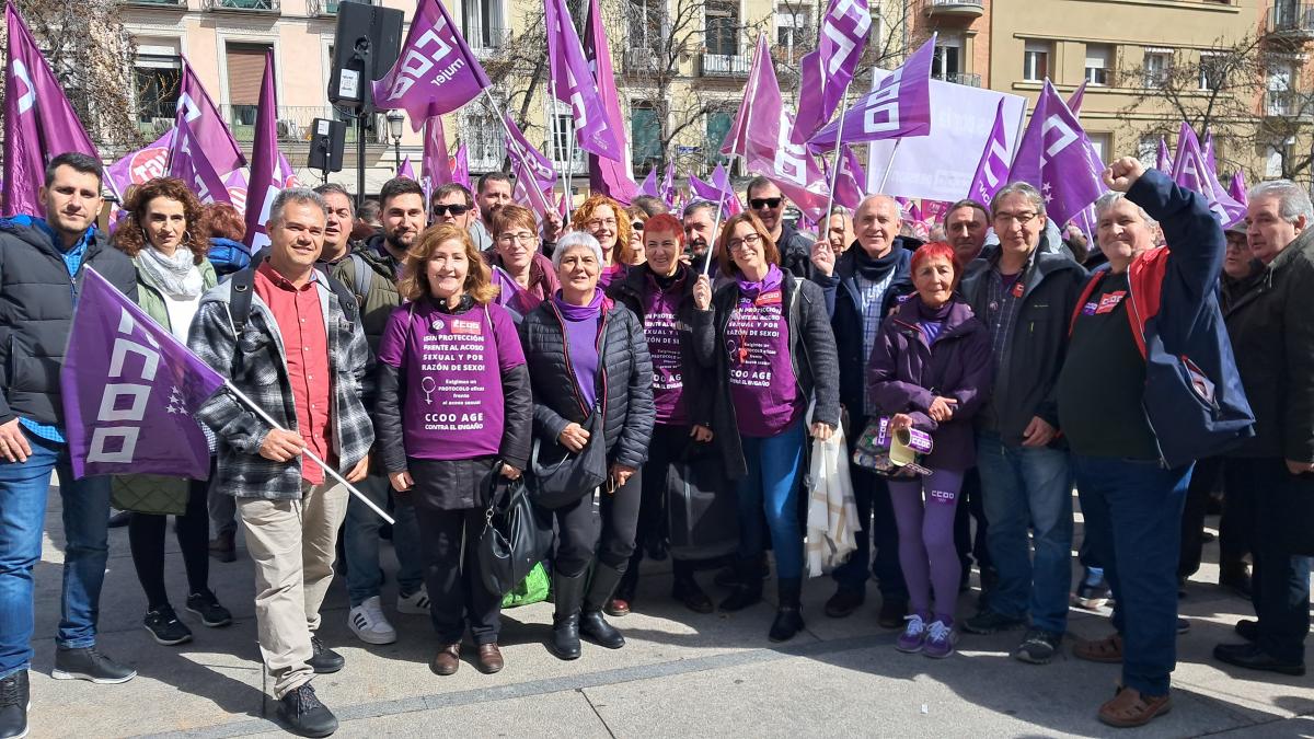 8M organizado por CCOO y UGT en la Plaza del museo Reina Sofía de Madrid