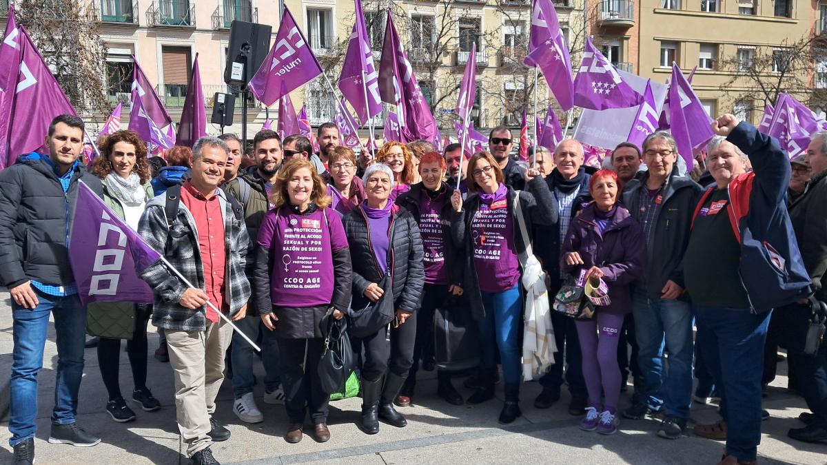 8M organizado por CCOO y UGT en la Plaza del museo Reina Sofía de Madrid